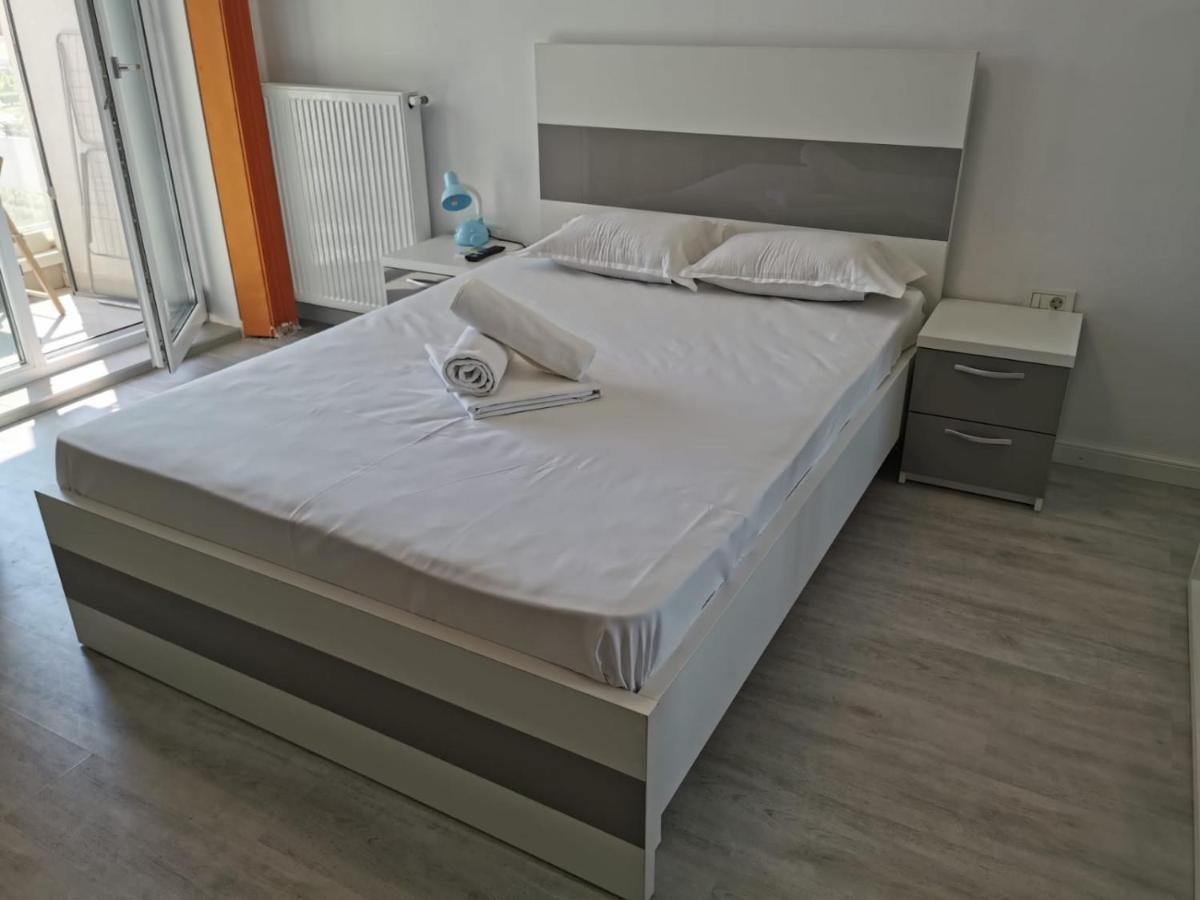 Grand Mamaia Lake Apartments 康斯坦察 外观 照片