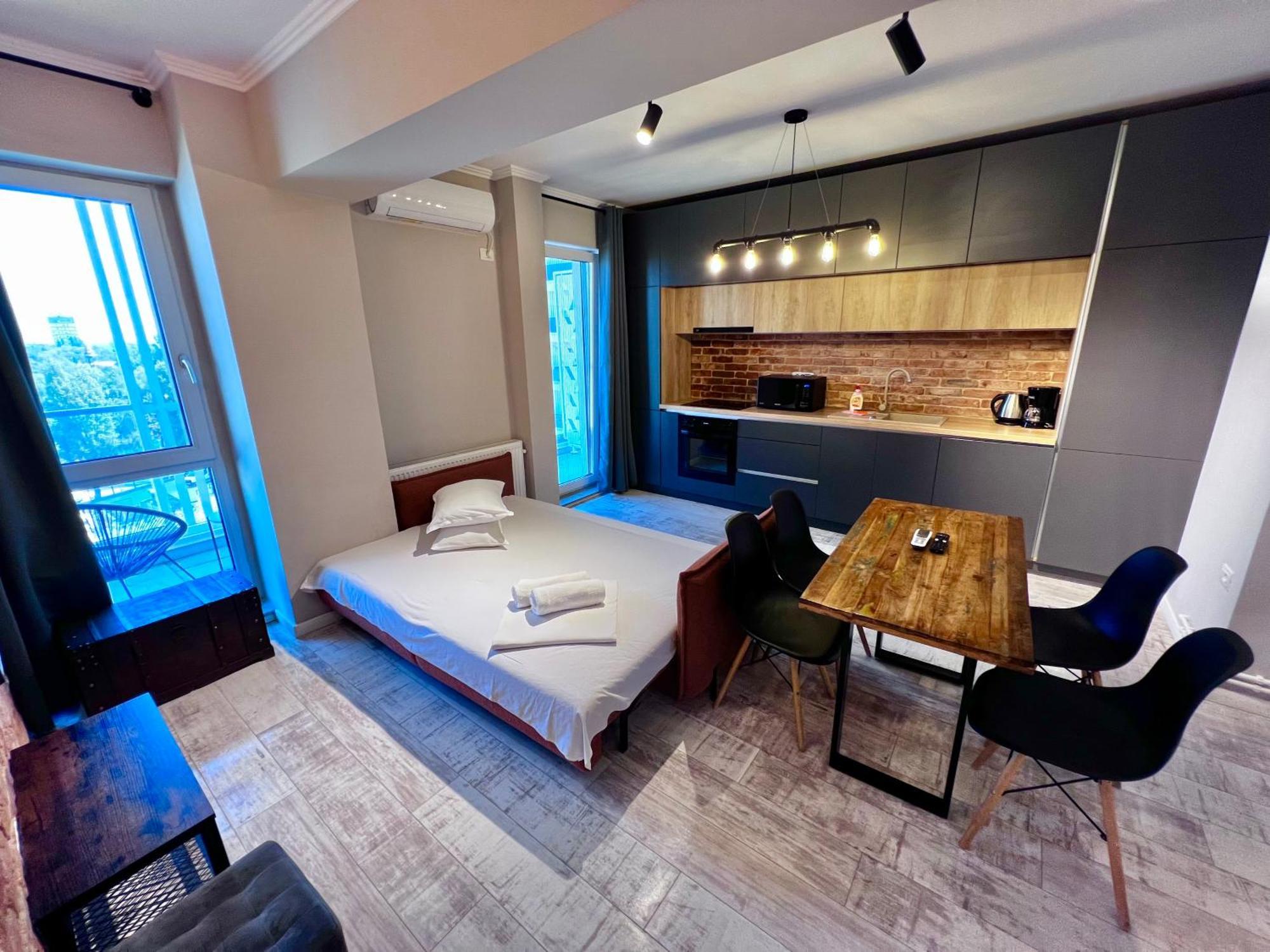 Grand Mamaia Lake Apartments 康斯坦察 外观 照片