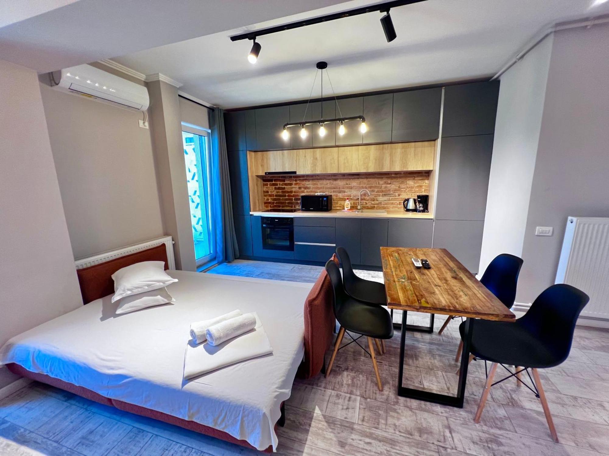 Grand Mamaia Lake Apartments 康斯坦察 外观 照片