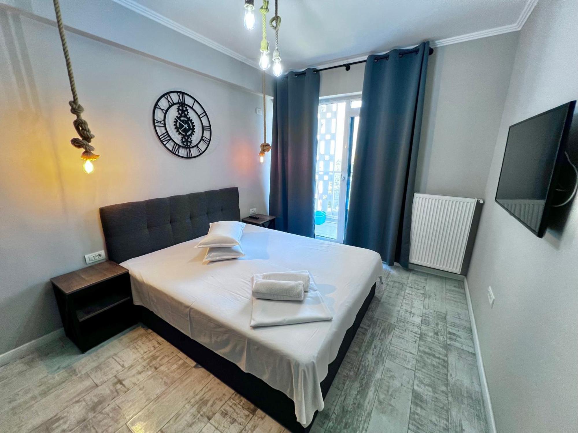 Grand Mamaia Lake Apartments 康斯坦察 外观 照片